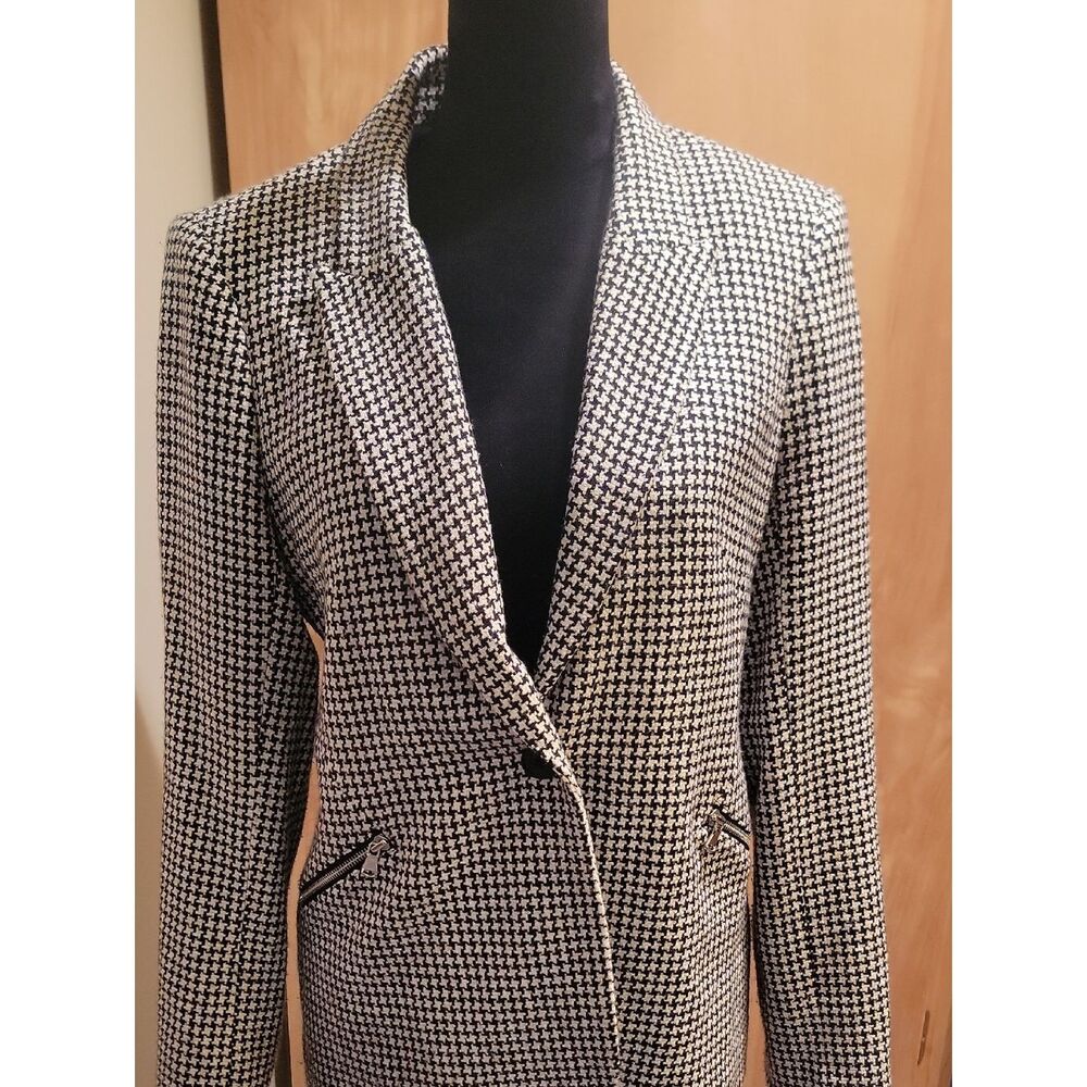 L'AGENCE Black & White Houndstooth Tailored Blazer